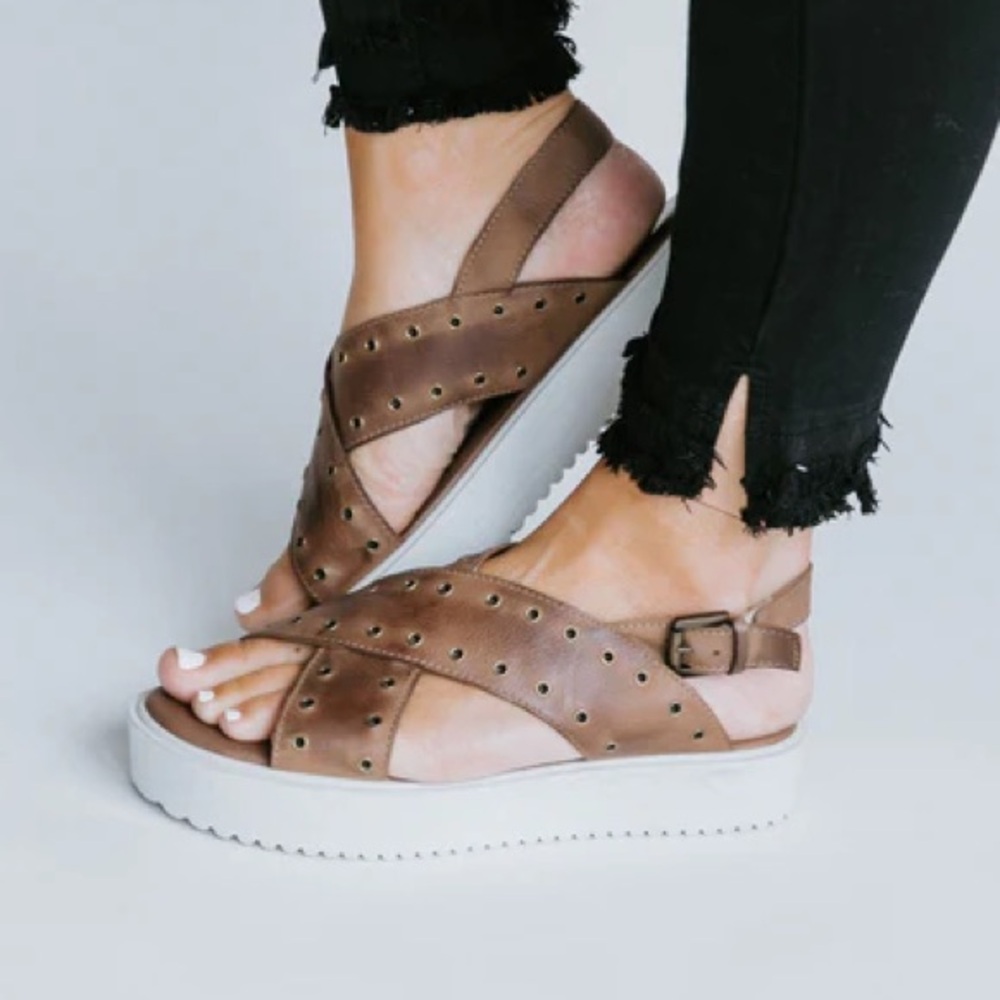 Roam by Bed Stu Hali platform sandals